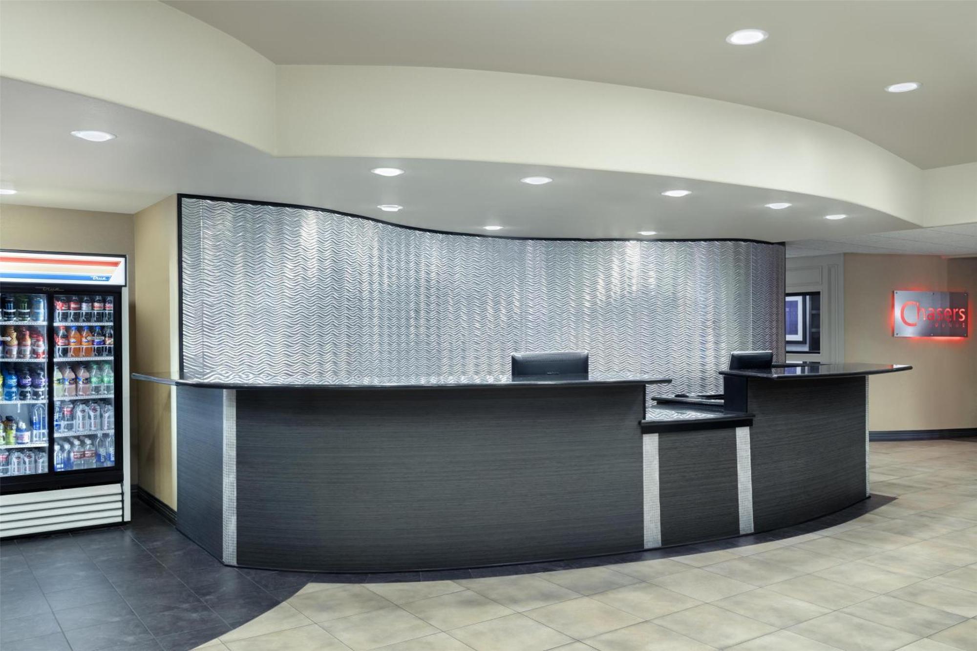 Best Western Premier Crown Chase Inn&Suites Denton Exterior foto
