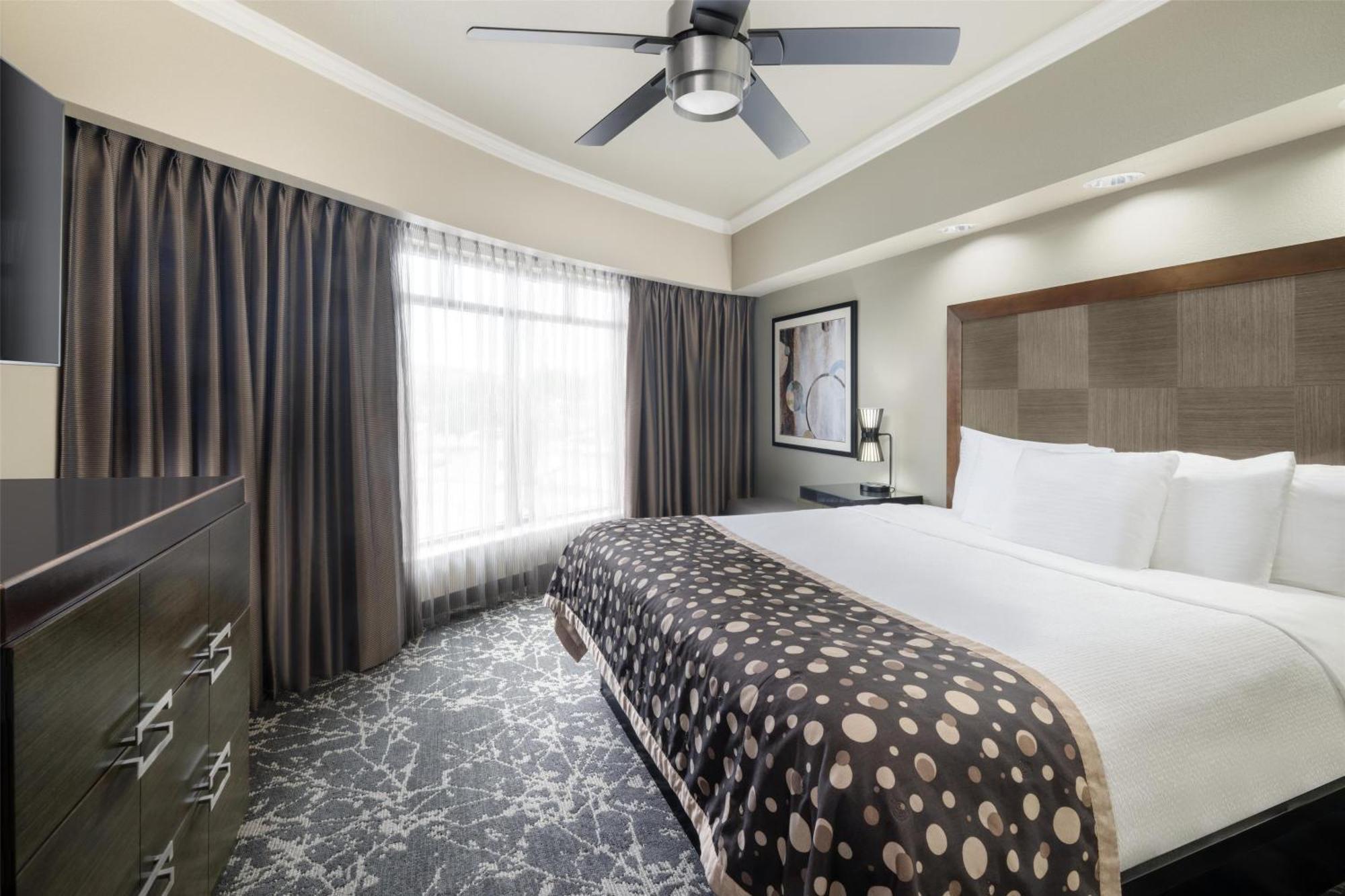 Best Western Premier Crown Chase Inn&Suites Denton Exterior foto
